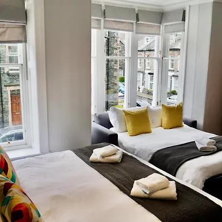 Bed & Breakfast Greystoke House