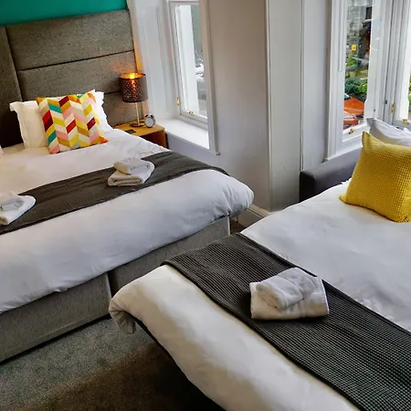 Greystoke House Nocleg ze śniadaniem 4*