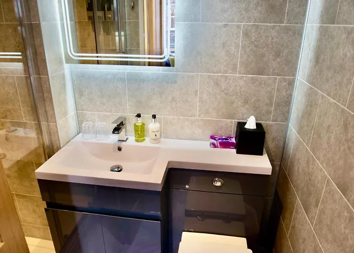 Greystoke House 4* كيسويك