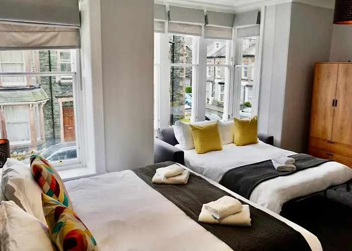 Bed & Breakfast Greystoke House