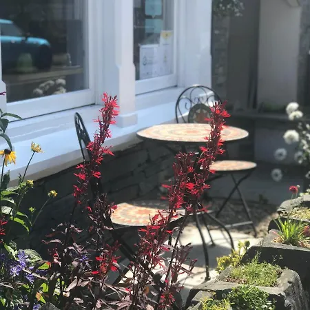 Bed & Breakfast Greystoke House 4*