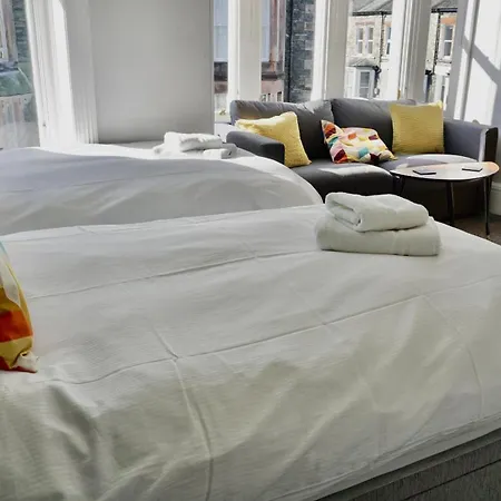 Greystoke House 4*